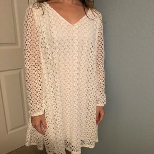White lined crochet look flouncy dress